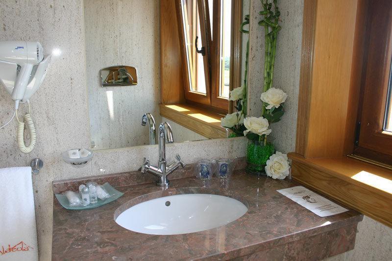 Complejo Aldeola Bed & Breakfast Malpica Dış mekan fotoğraf